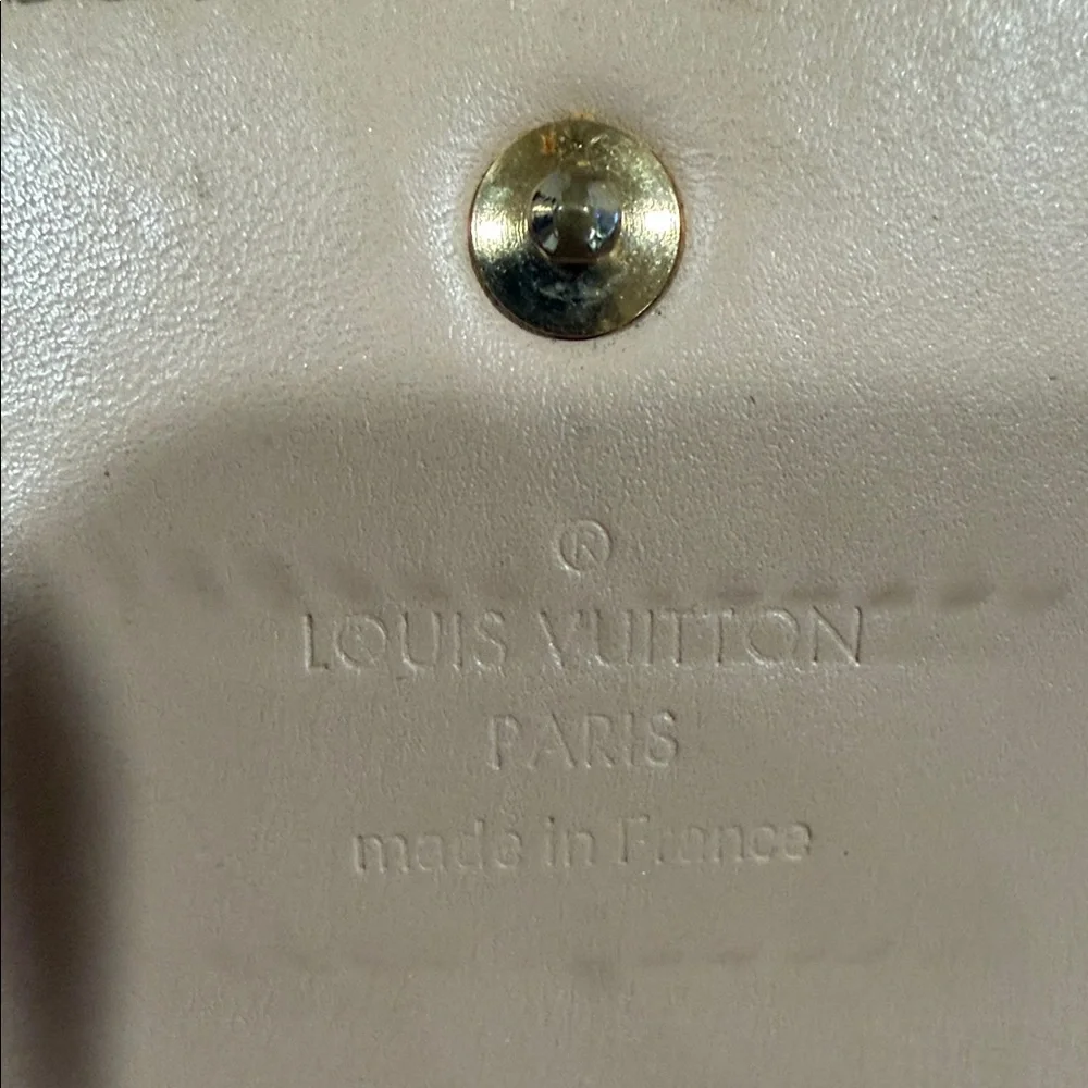 Louis Vuitton Nude Patent Monogram Continental Wallet - Picture 2 of 11